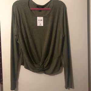 Forever 21 long sleeve shirt